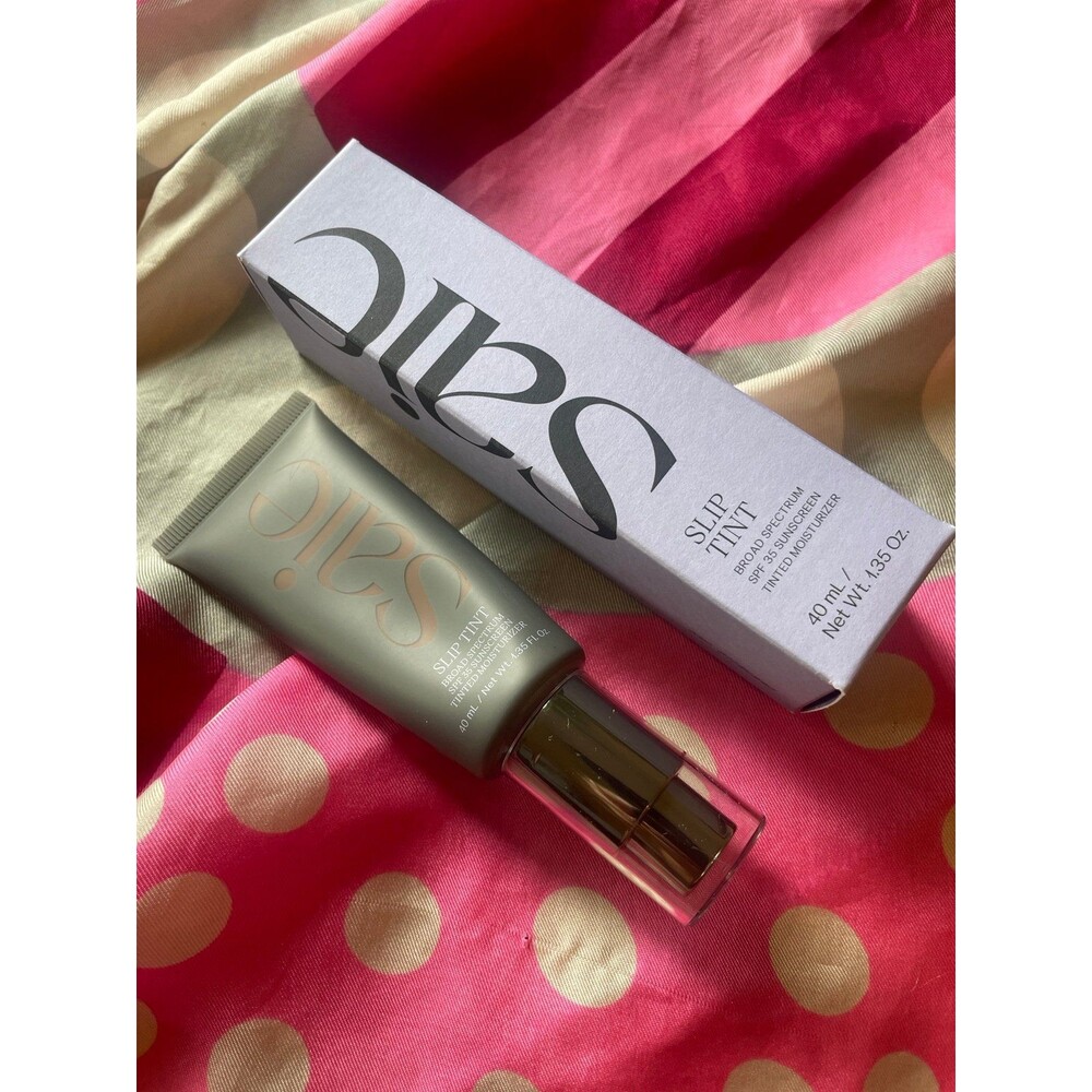 Saie #10 ten slip tint tinted moisturizer sunscreen